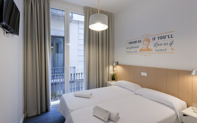 Ramblas by Pillow Hostel - Adults only