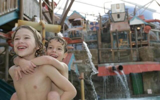 Splash Landings Hotel