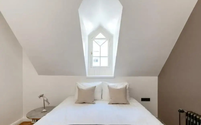 Luxury 2BD apartment in City Center