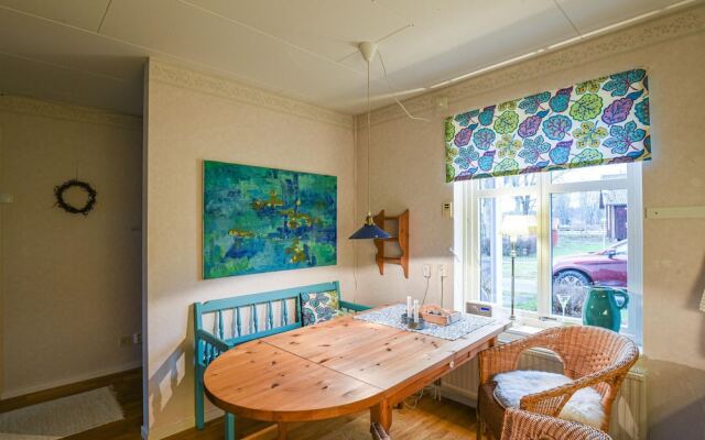 Stunning Home in Sjötorp With 3 Bedrooms and Wifi