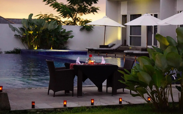 Grand Kecubung Hotel