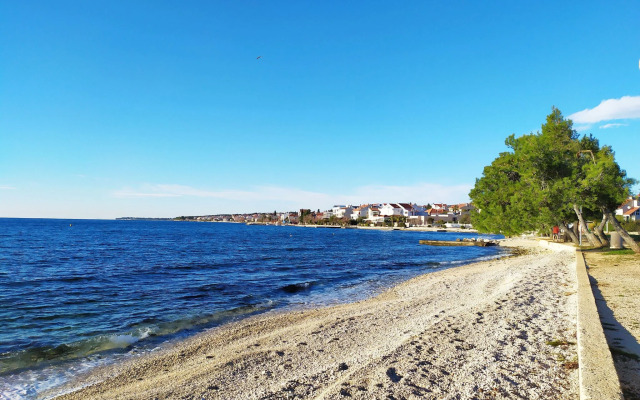 Villa Begonia with swimming pool, Privlaka (Zadar)