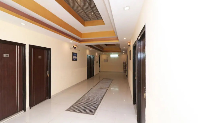 OYO 12742 Vasundhra Heights