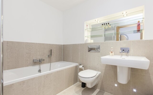 Pinnacle Residences- Cambridge Pym Court