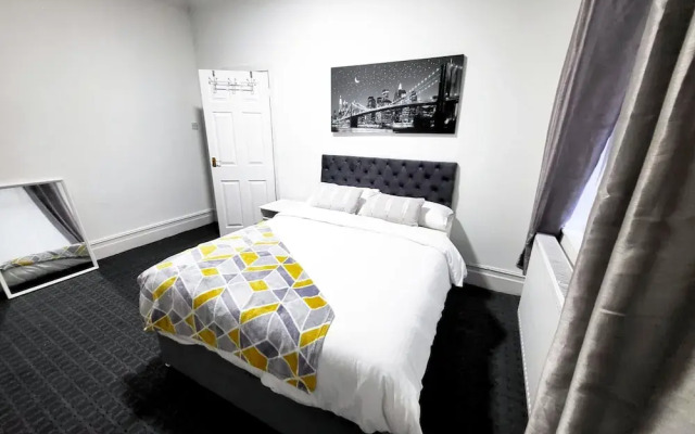 Comfortable Stay - Ivor St