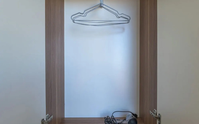 Gate 9 Tower -Studios & Apts Mar Mikhael