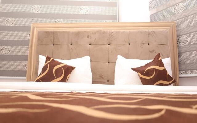 The Paradise Beach Resort and Apartment