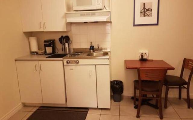 Cozy Little Studio by Amazing Property Rentals