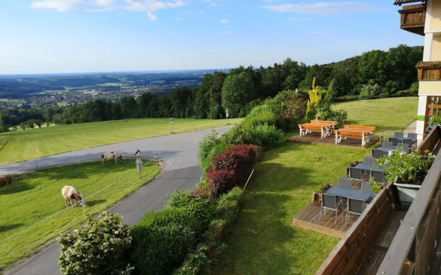 Wohlfuhl Hotel Wiesenhof