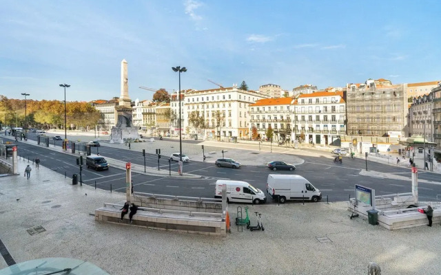 The Boulevard Prime Location & Timeless Luxury