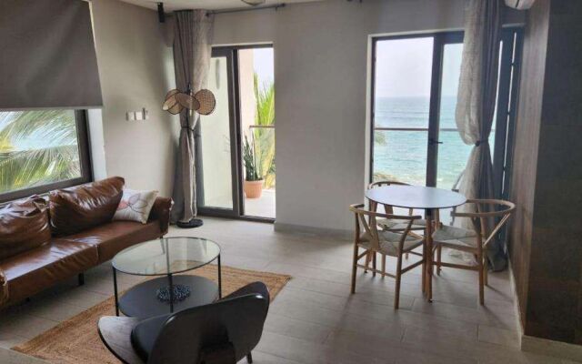 Serenity Terraces Beach Hotel-Kokrobite