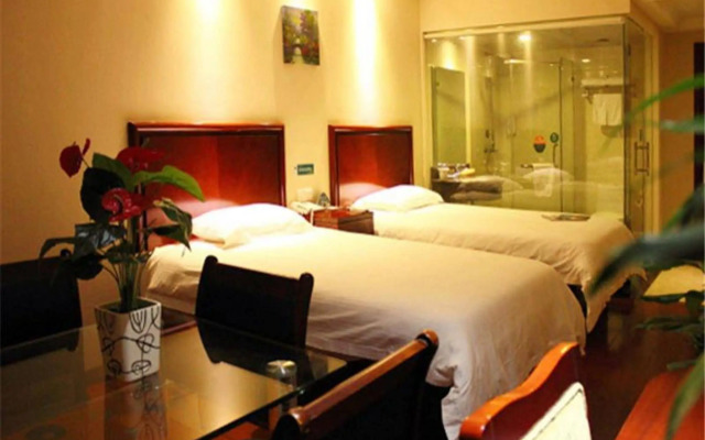 GreenTree Alliance Nantong Coach Station Hotel