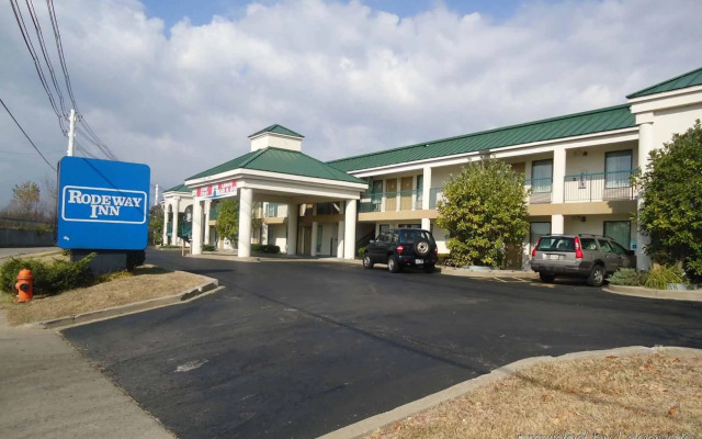 Studio 6 Suites Louisville, KY – Airport/Expo Center