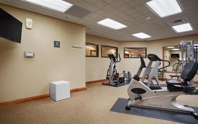 Coon Rapids North Metro Hotel to Norwood Inn & Suites