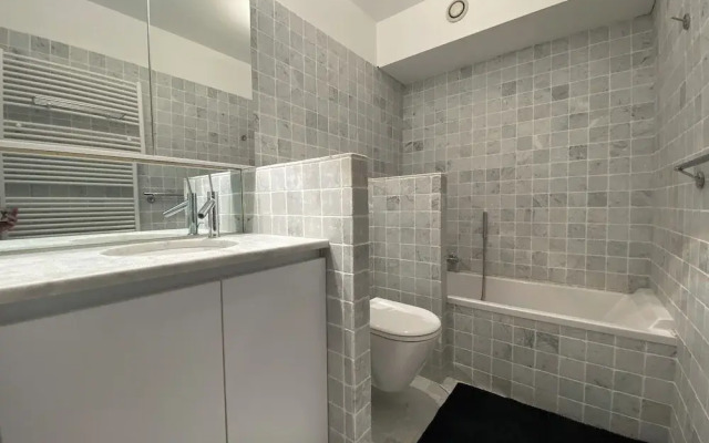 Apartment in Nieuwpoort With Garden