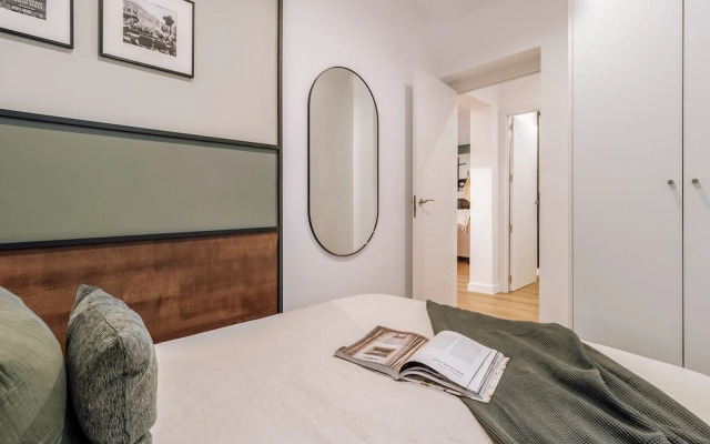 Zappa - 2 Bedrooms in Chamber