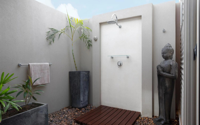 Mantra Frangipani Broome