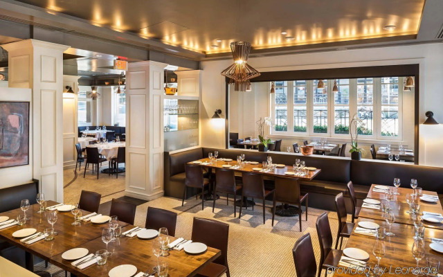 OPUS Hotel Vancouver