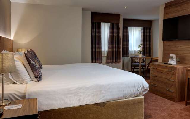 Best Western Kings Manor Hotel