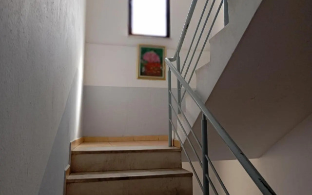 All Stars Hostel In Tirane