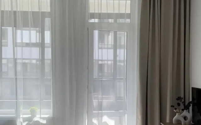 Новая, дизайнерская студия с панорамным видом