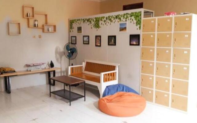 Happy Tree Hostel Yogyakarta
