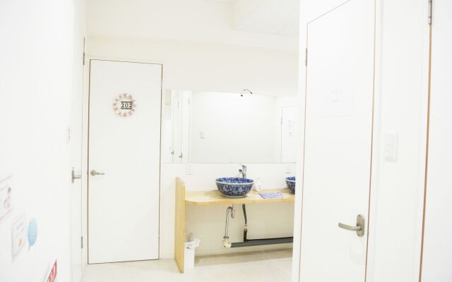 Casa Blanca Guesthouse - Hostel