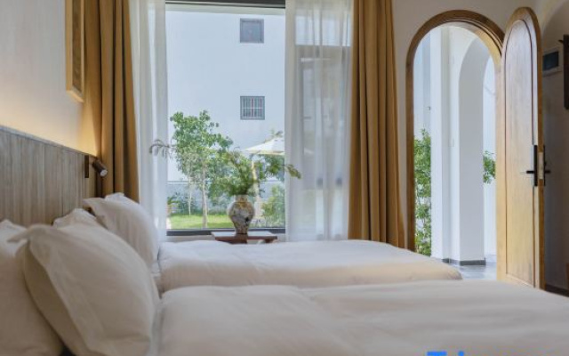 Siddhi Inn