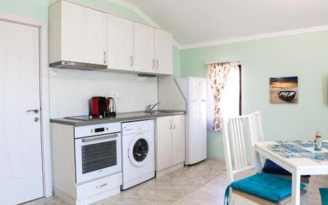 La Mer Apartments