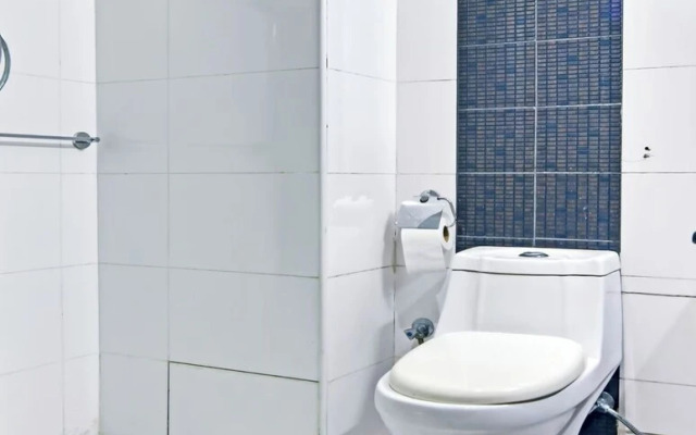 OYO 118 Revira Hotel