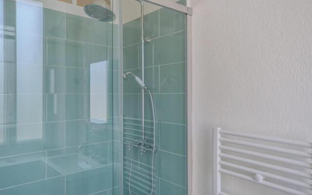 Charming house with terrace and garden in Avignon - Welkeys