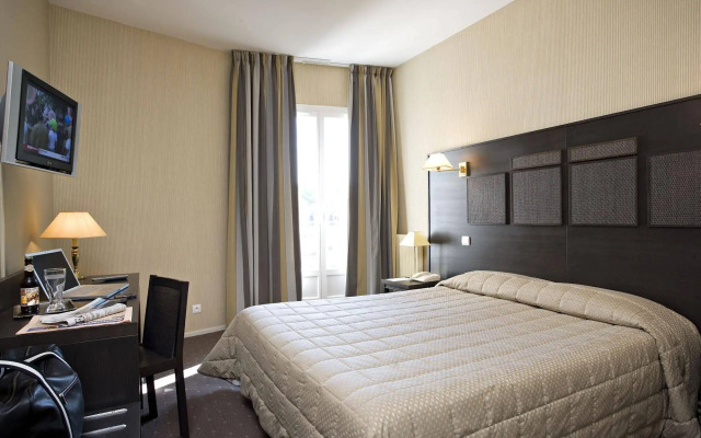 Hotel Campanile Chartres Centre - Gare - Cathedrale