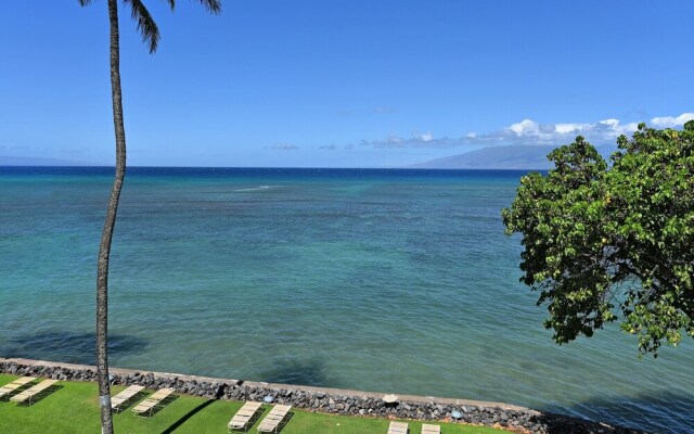 Kahana Reef 414 by RedAwning