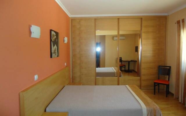 Hotel Encostas De Nantes