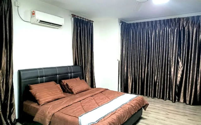 OYO HOME 90768 Flo Inn Motel