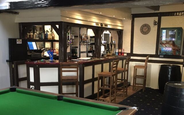 The Buck INN
