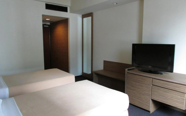 Strand Hotel (SG Clean Certified)