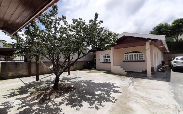 Debora Alves Pronckunas Rabelo