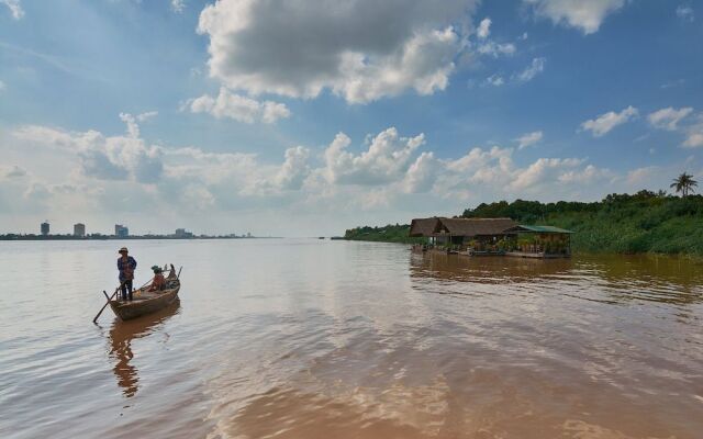 Mekong Floating Bungalows
