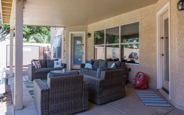 12730 Avondale