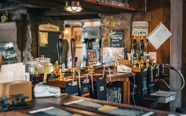 The Green Dragon Inn - Hardraw