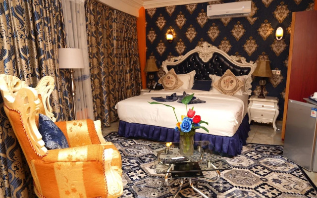 Marriot Metropolitan Hotel