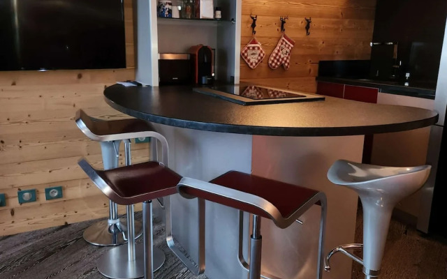 Apartment in Doucy With Mountain Views