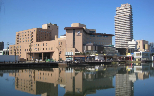 Akita Castle Hotel