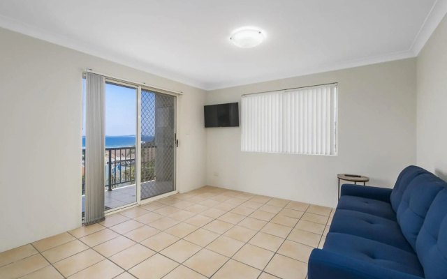 Corakuna 3 Korogora Street – Guest Rooms – Crescent Head