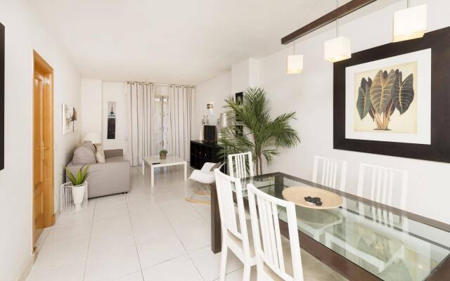 WooTravelling Plaza de Oriente HOMTELS