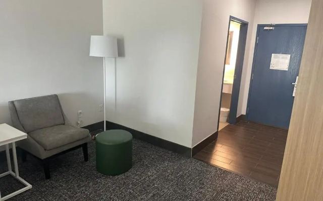 Spark by Hilton Round Rock