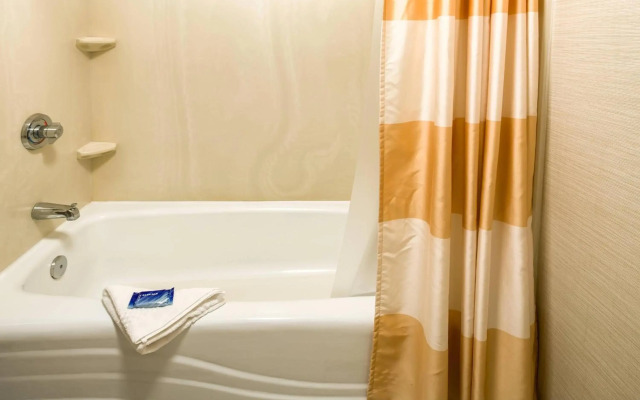 Fairfield Inn & Suites Jacksonville Airport