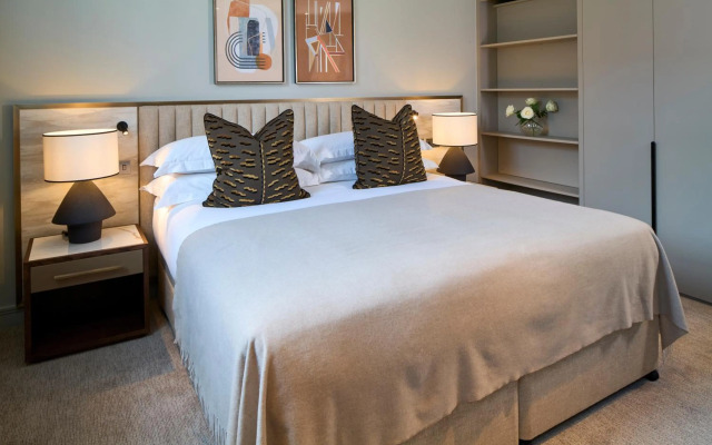 Cheval Phoenix House at Sloane Square