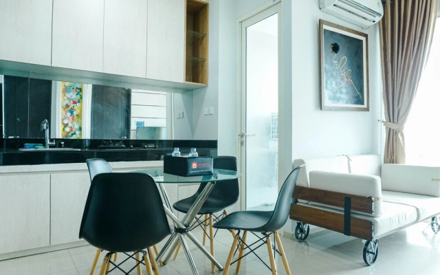Minimalist And Comfy 1Br Citralake Suites Apartment
